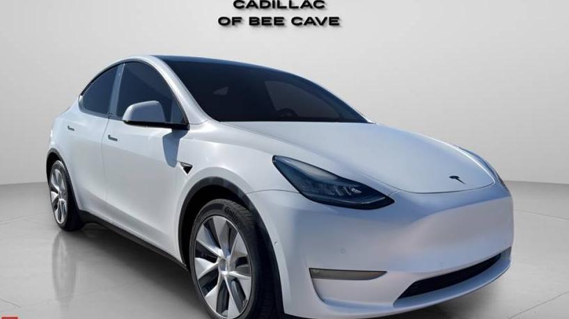 TESLA MODEL Y 2020 5YJYGDEF2LF005547 image